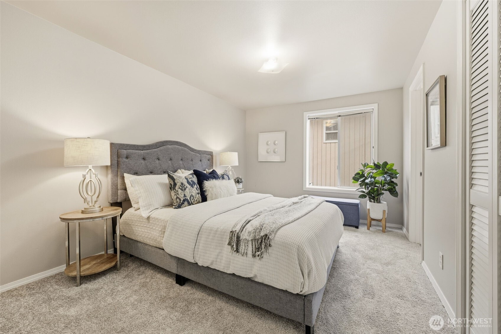 3022 63rd Avenue Southwest, Unit 202 Seattle, WA 98116 - Photo 12 of 24