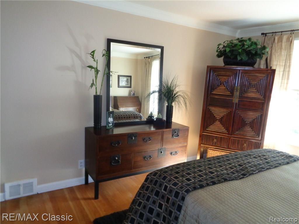 998 Top View Road Bloomfield Hills, MI 48304 - Photo 30 of 50 DSC01082.JPG