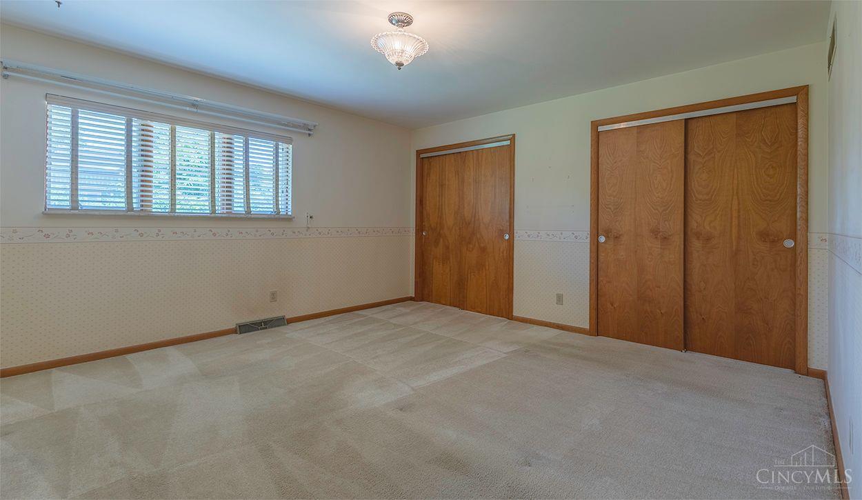 6404 Thompson Road Cincinnati, OH 45247 - Photo 22 of 41 Gallery Image 22
