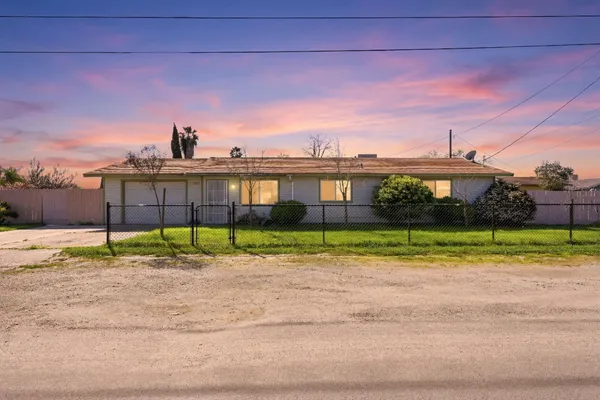 $265,000 | 2611 Hanna Avenue, Corcoran, CA 93212