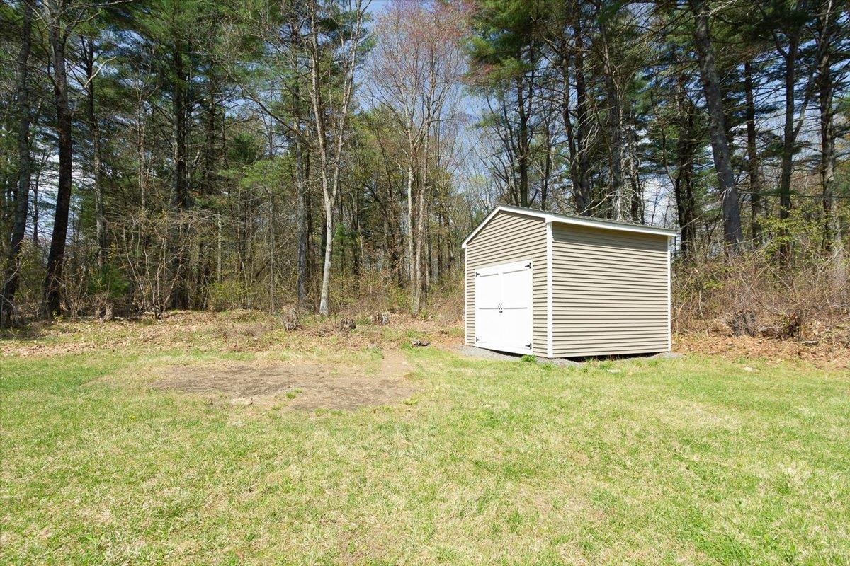 7 Ermer Road Derry, NH 03038 - Photo 45 of 55