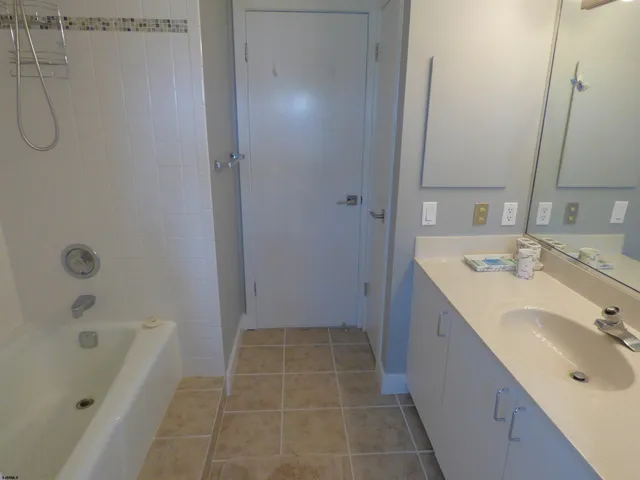 $3,250 | 8 Dolphin Court, Unit 8, Ocean City, NJ 08226