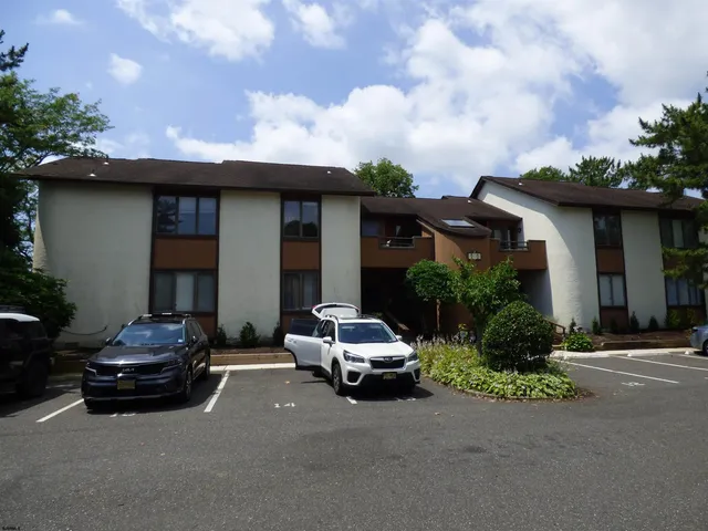 $3,250 | 8 Dolphin Court, Unit 8, Ocean City, NJ 08226