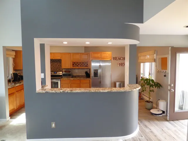 $3,250 | 8 Dolphin Court, Unit 8, Ocean City, NJ 08226