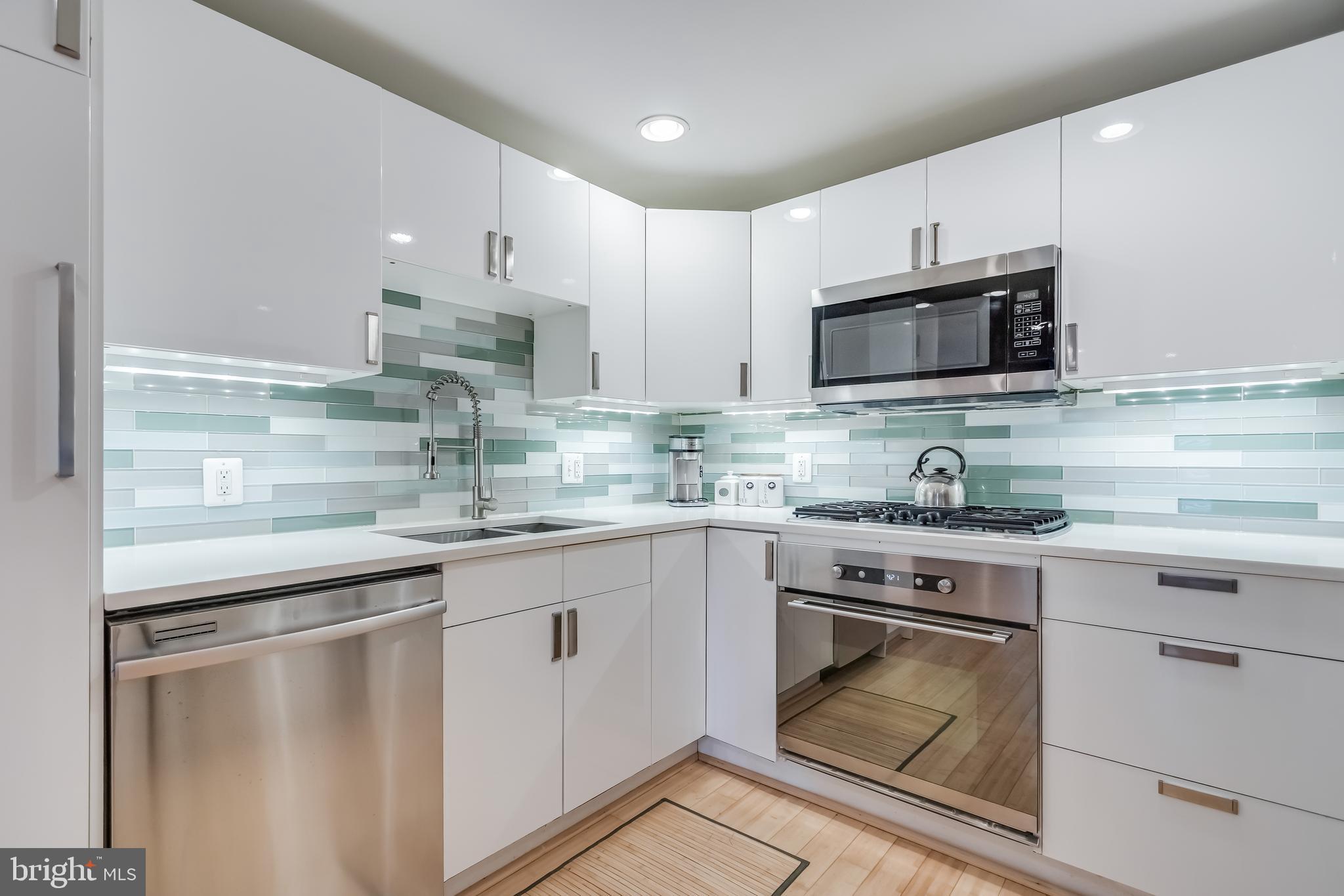 26 T Street Northeast, Unit A Washington, DC 20002 - Photo 9 of 18