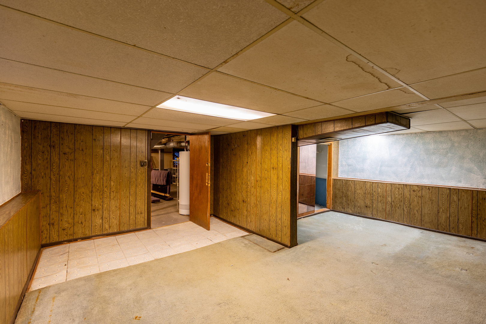 1133 South Ridgeland Avenue Oak Park, IL 60304 - Photo 14 of 20 a view of an empty room