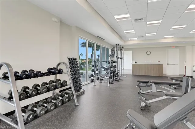 $425,000 | 5250 Fox Hollow Drive, Unit 505, Naples, FL 34104