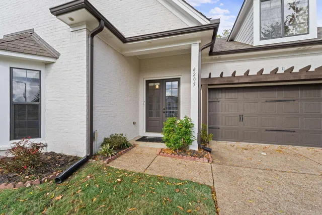 a front view of a house