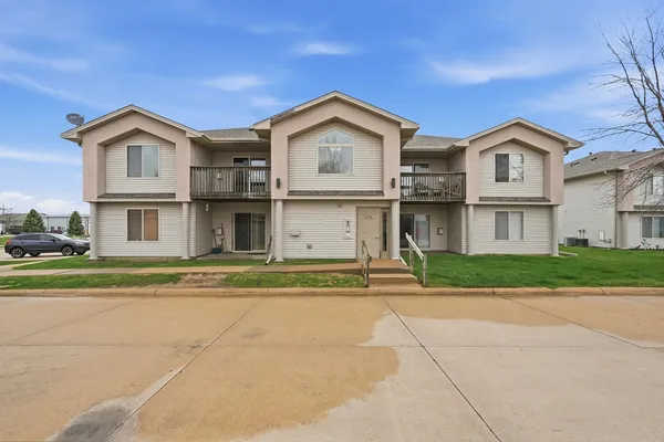 $150,000 | 1355 North Jones Boulevard, Unit 5, North Liberty, IA 52317