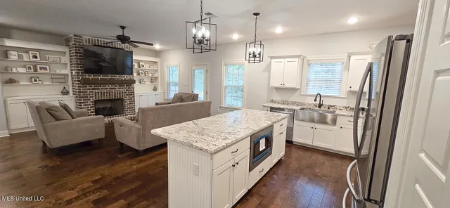 $499,900 | 2333 Jaxon Drive, Hernando, MS 38632