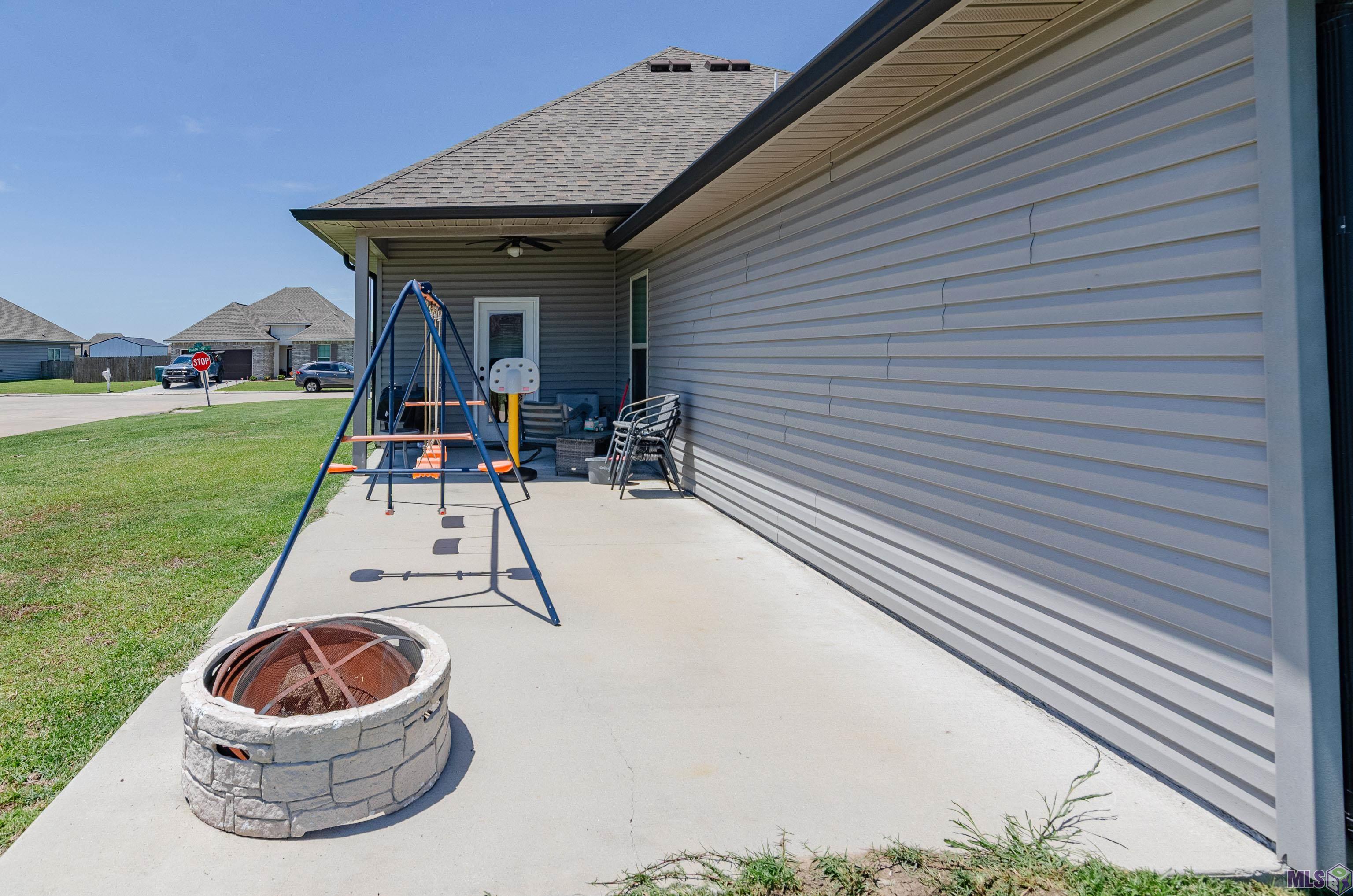 216 Shadow Pointe Road Thibodaux, LA 70301 - Photo 14 of 20