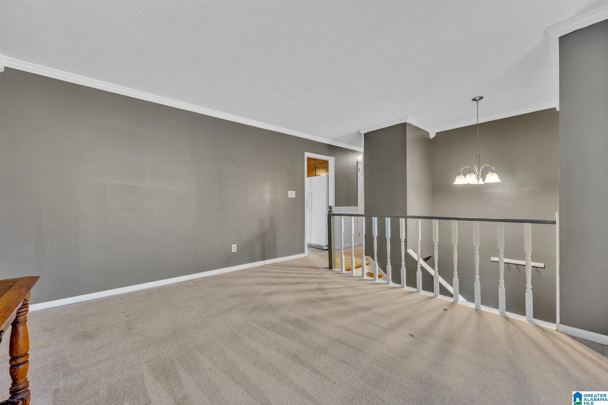 305 Ridgebrook Circle Gardendale, AL 35071 - Photo 4 of 23
