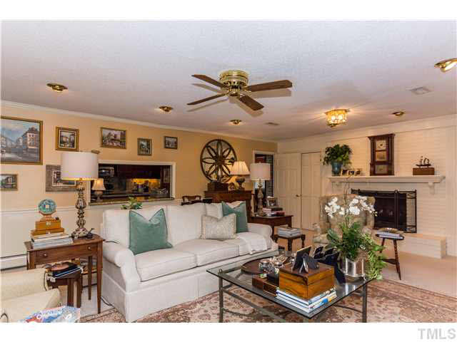 3108 Devonshire Drive Raleigh, NC 27607 - Photo 10 of 25 Den/Family/Great Room