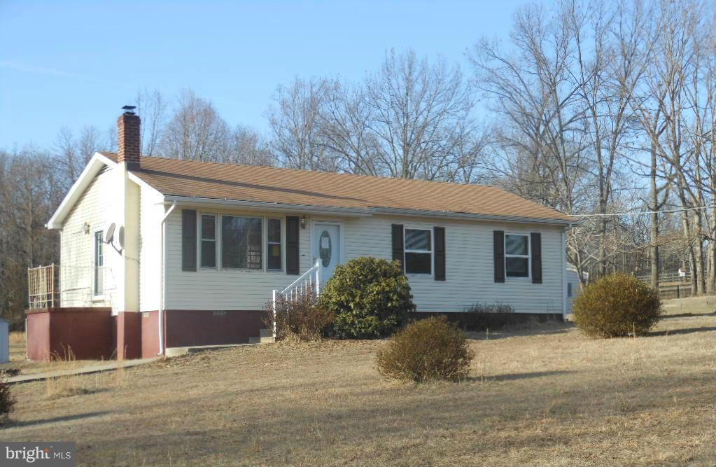 15596 Oakland Road Reva, VA 22735 - Photo 1 of 6 Exterior (Front)