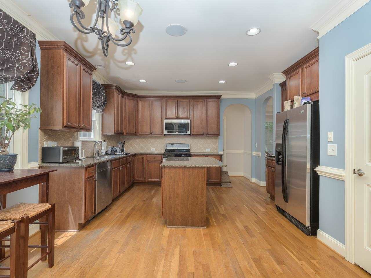 1400 Medfield Road Raleigh, NC 27607 - Photo 9 of 30 Photo 9