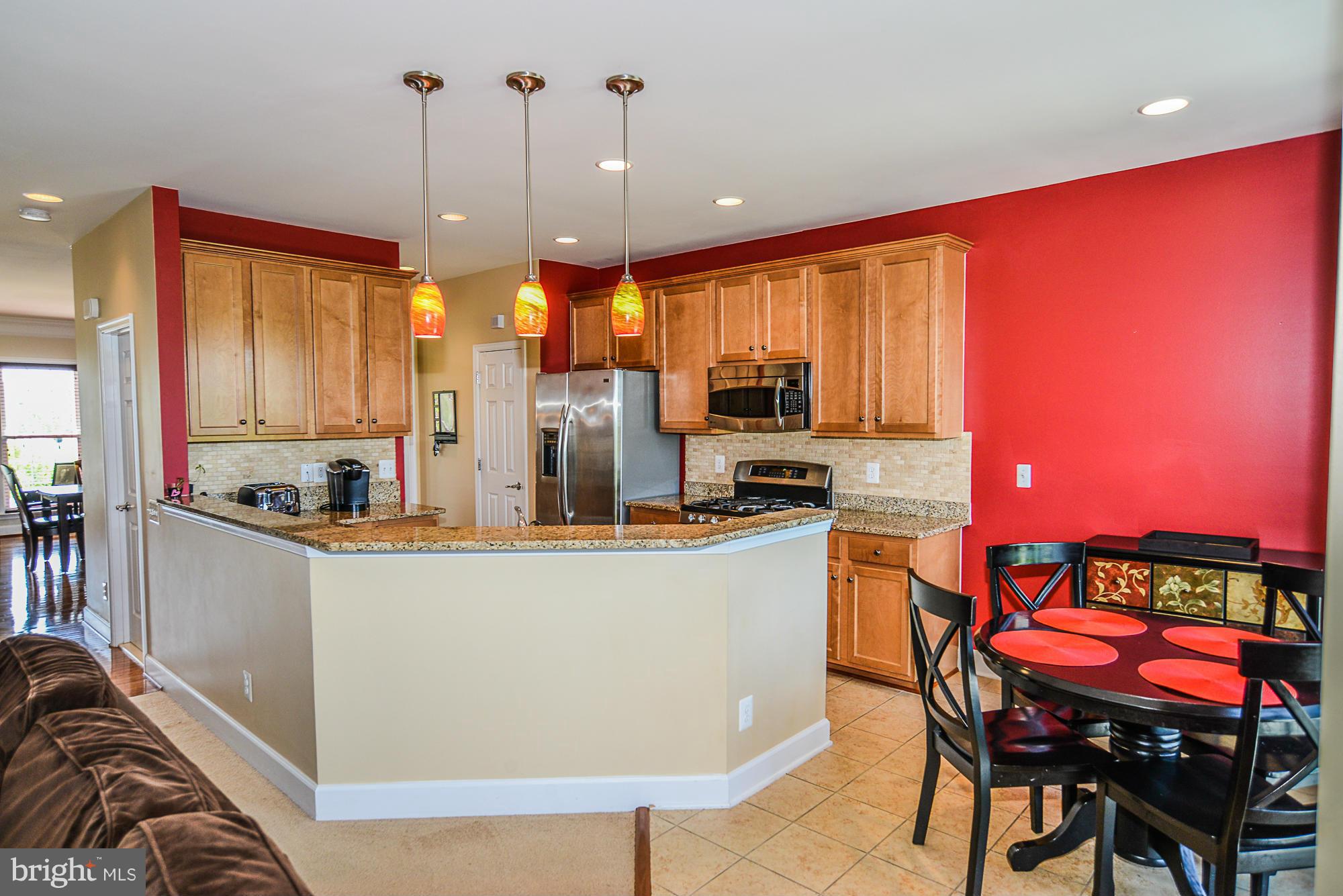 42872 Bittner Square Ashburn, VA 20148 - Photo 5 of 30 Kitchen
