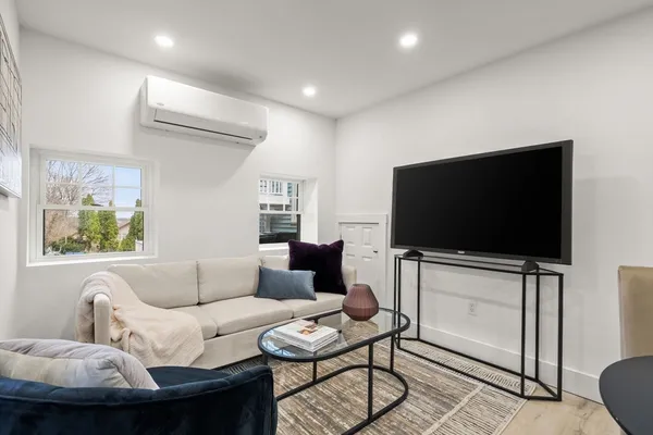 $1,299,000 | 37 Fountain Road, Unit 2, Arlington, MA 02476
