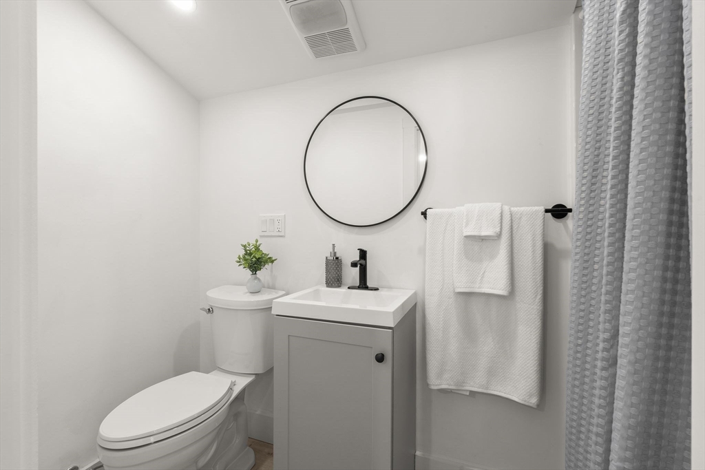 37 Fountain Road, Unit 2 Arlington, MA 02476 - Photo 28 of 33