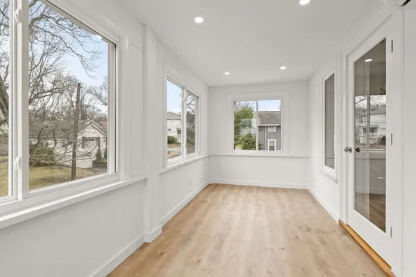 $1,299,000 | 37 Fountain Road, Unit 2, Arlington, MA 02476