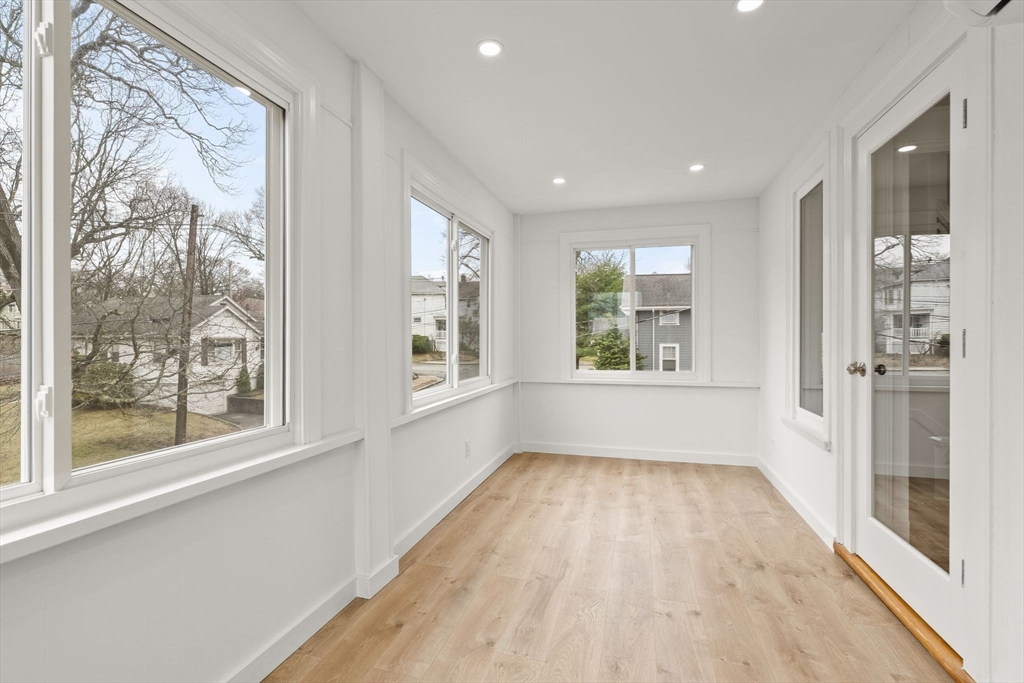37 Fountain Road, Unit 2 Arlington, MA 02476 - Photo 9 of 33