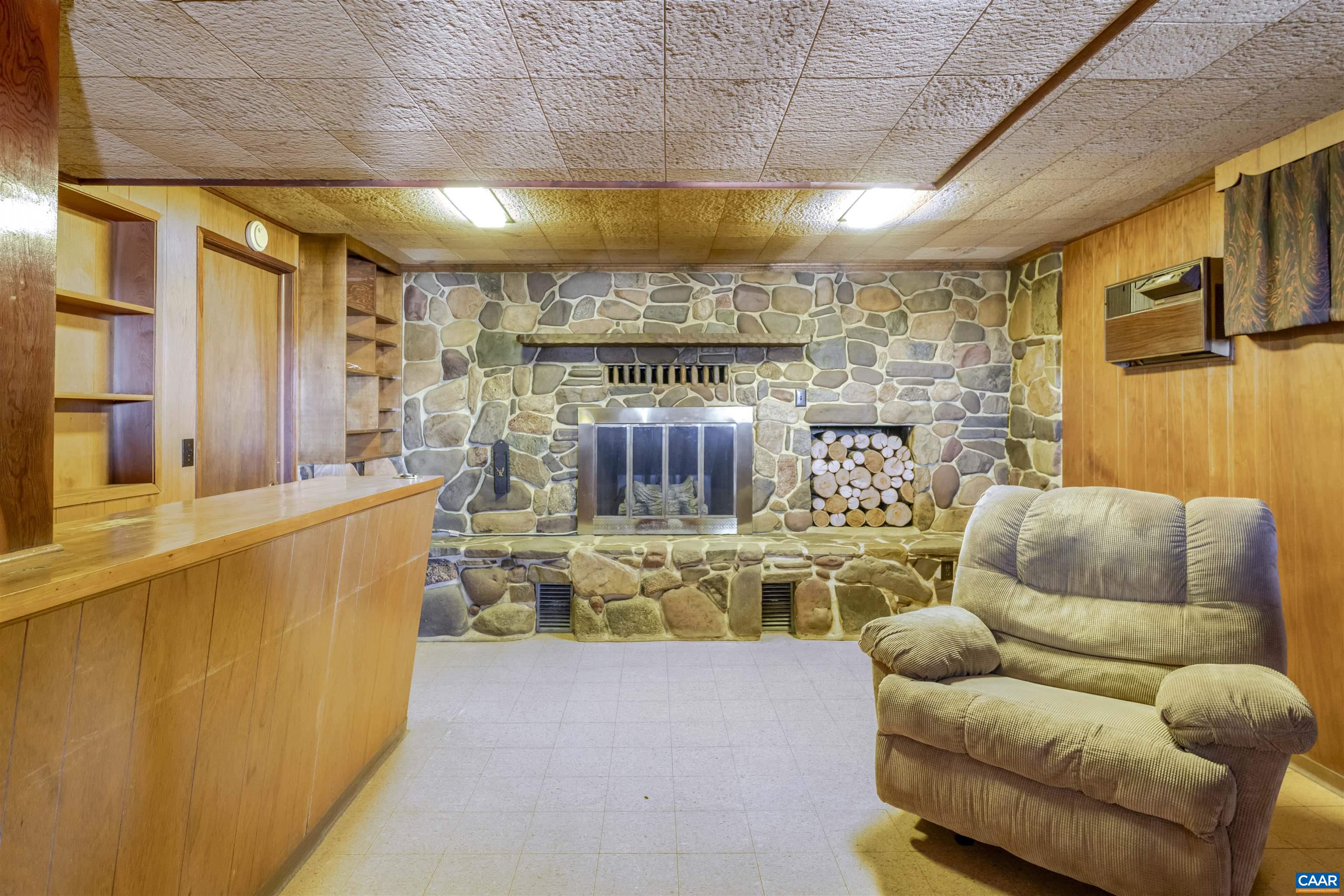 906 Alta Street Staunton, VA 24401 - Photo 20 of 34 a balcony with furniture and a large window