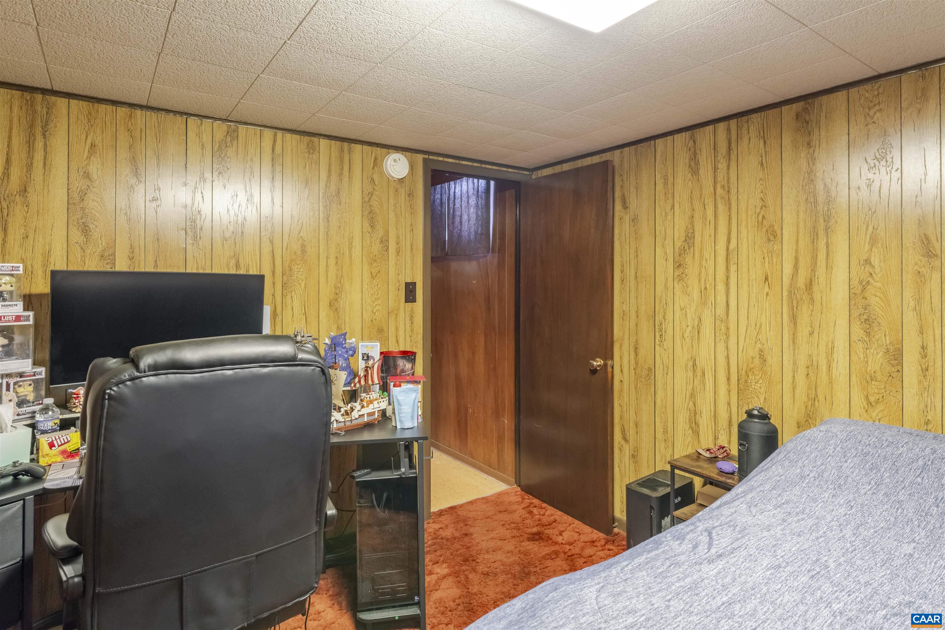 906 Alta Street Staunton, VA 24401 - Photo 23 of 34 a view of a livingroom with furniture and a window