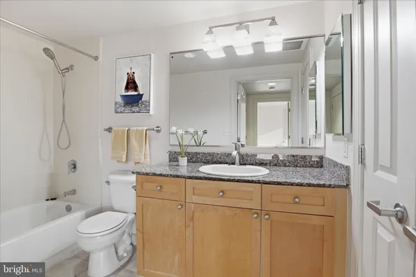 $2,250 | 777 7th Street Northwest, Unit 732, Washington, DC 20001