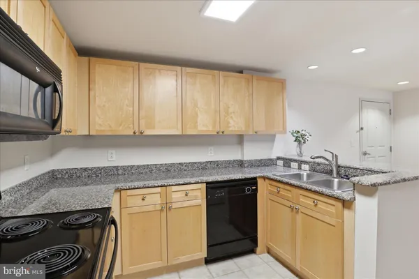 $2,250 | 777 7th Street Northwest, Unit 732, Washington, DC 20001