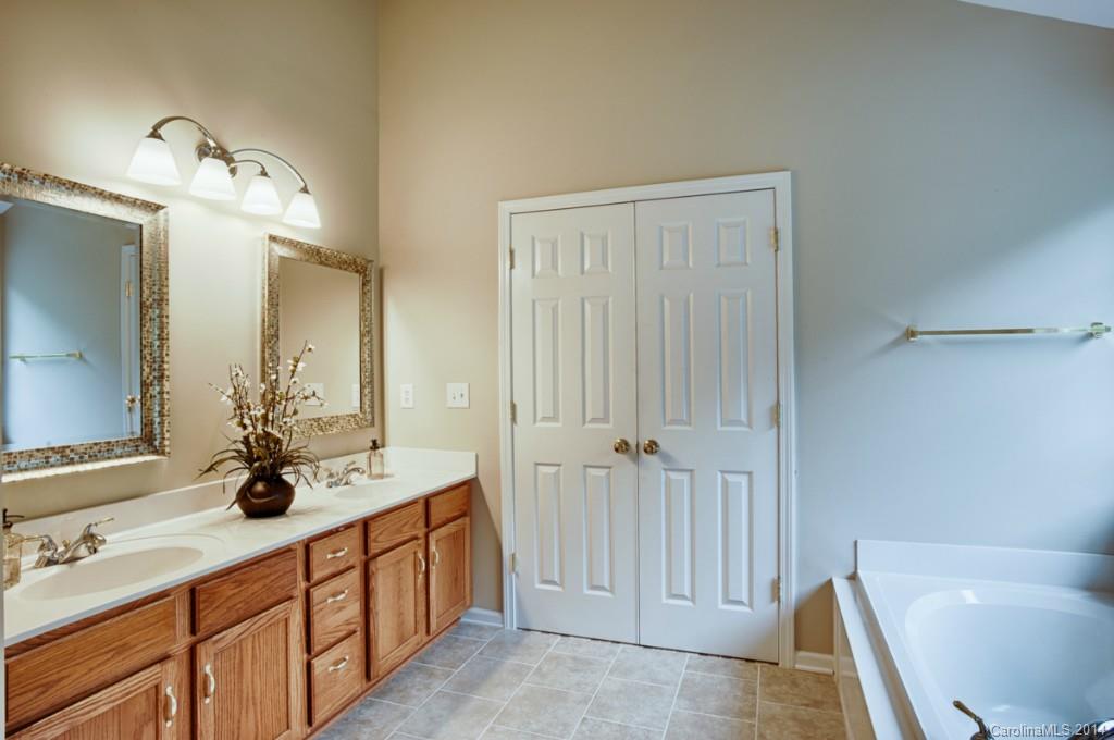 13223 Fremington Road, Unit 30 Huntersville, NC 28078 - Photo 14 of 17 Gallery Image 14