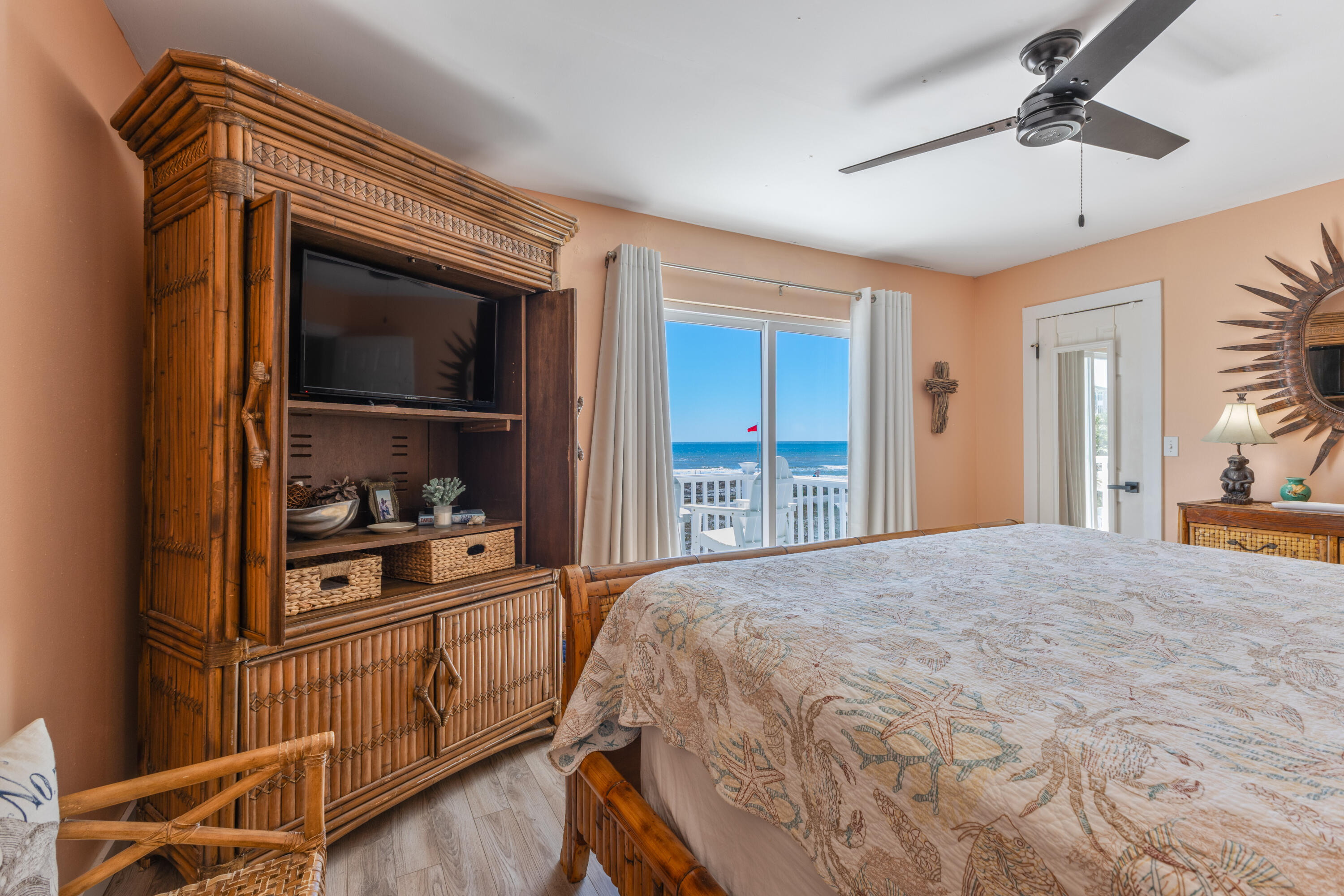 207 Beachfront Trail, Unit 10 Santa Rosa Beach, FL 32459 - Photo 29 of 47 a bedroom with a bed and a window