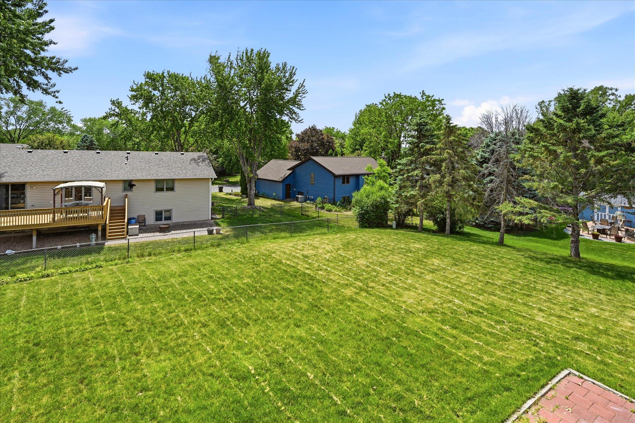 4516 Whitetail Way Eagan, MN 55123 - Photo 11 of 46