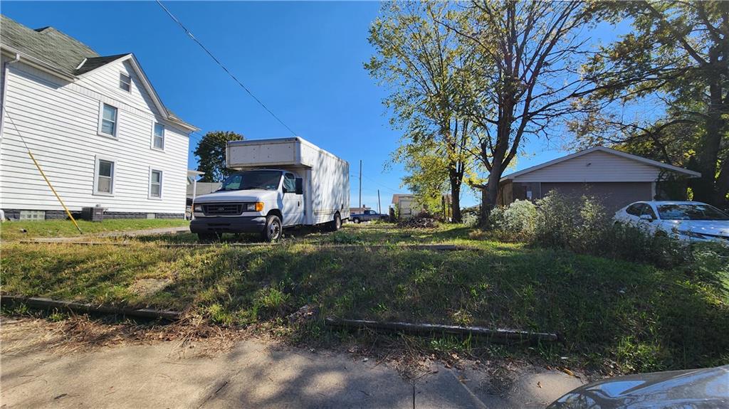 267 Reno Street Rochester, PA 15074 - Photo 2 of 3 a front view of a house with garden