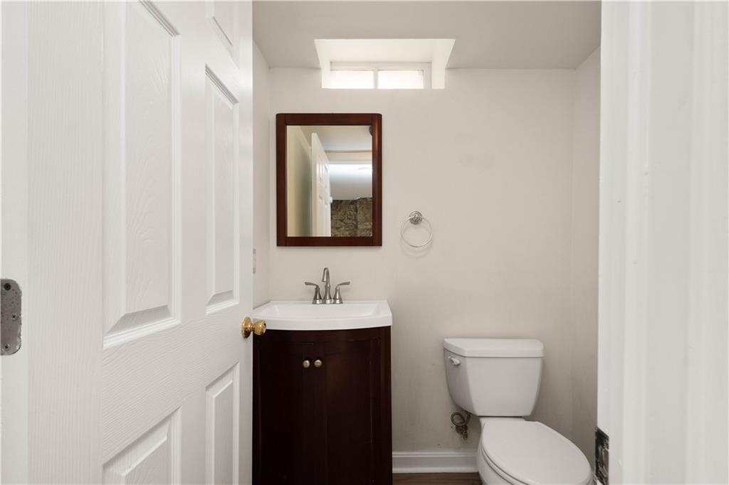 1934 Huron Street Pittsburgh, PA 15203 - Photo 21 of 33