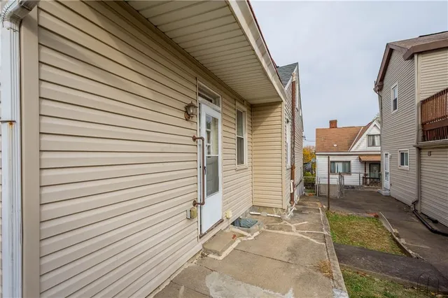 $207,900 | 1934 Huron Street, Pittsburgh, PA 15203