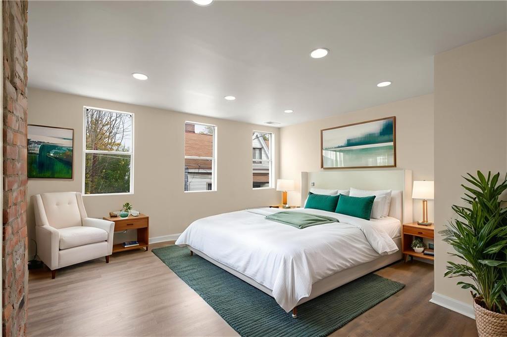 1934 Huron Street Pittsburgh, PA 15203 - Photo 3 of 33