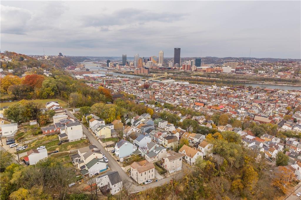 1934 Huron Street Pittsburgh, PA 15203 - Photo 31 of 33
