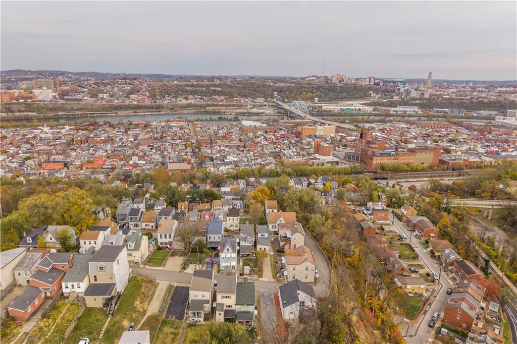 1934 Huron Street Pittsburgh, PA 15203 - Photo 32 of 33