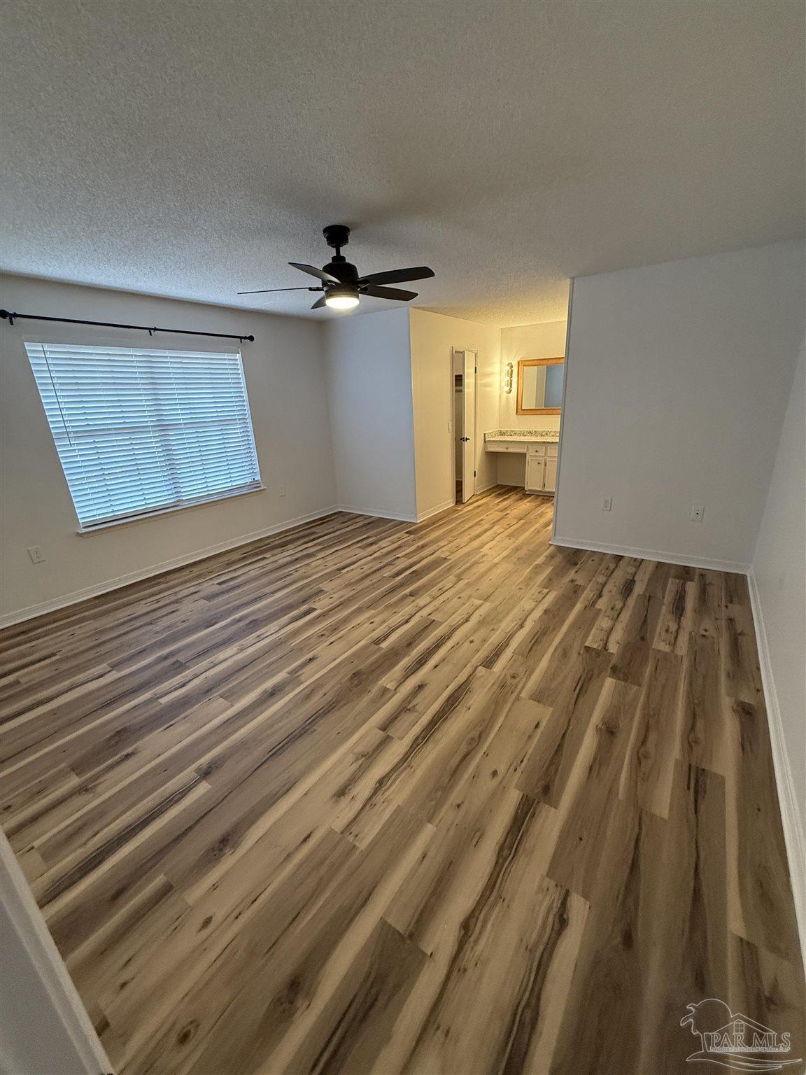 208 Elliott Road Mary Esther, FL 32569 - Photo 5 of 16