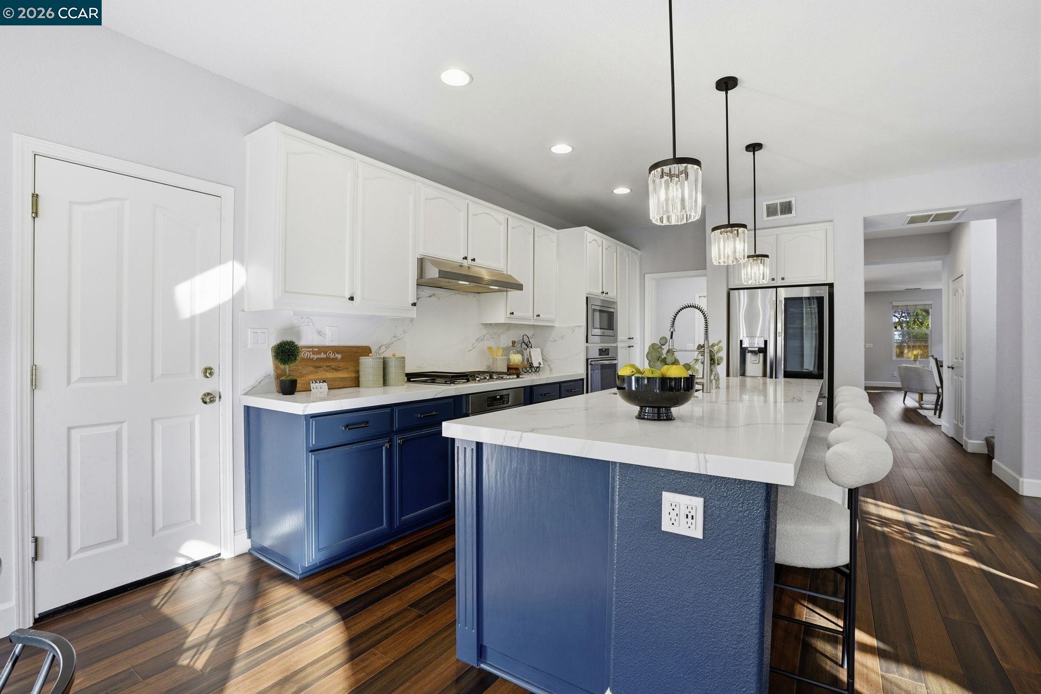 5244 South Montecito Drive Concord, CA 94521 - Photo 9 of 43