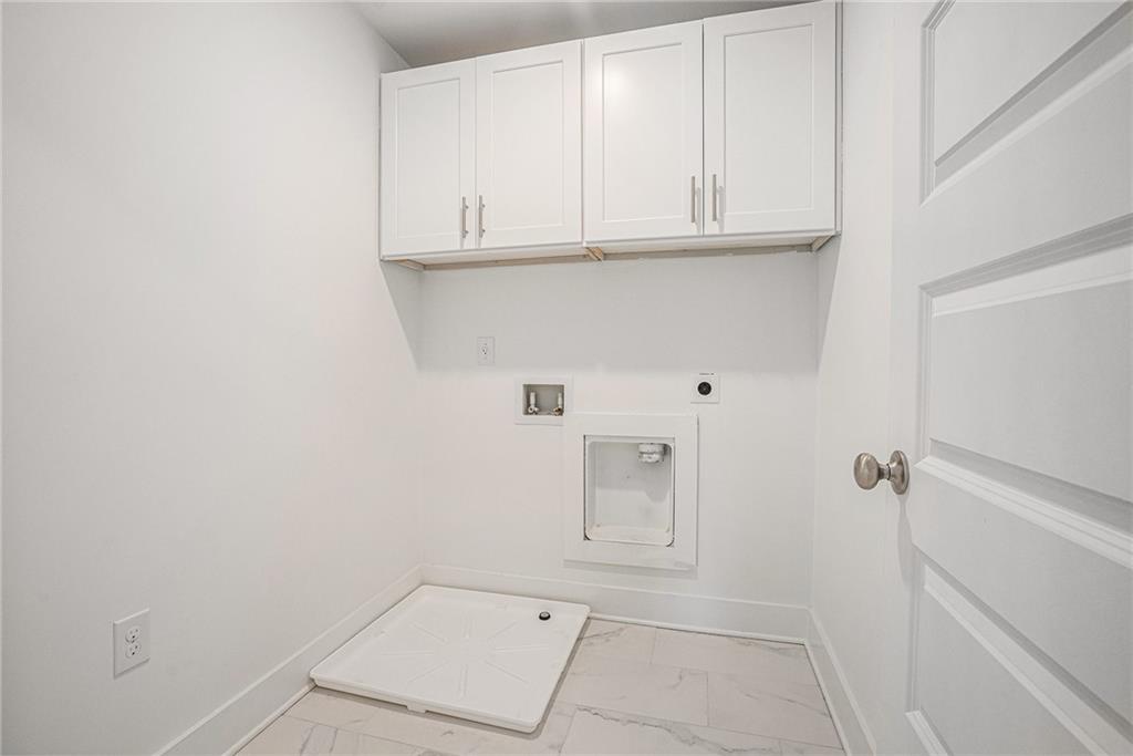 352 Davis Street Monroe, GA 30655 - Photo 17 of 32