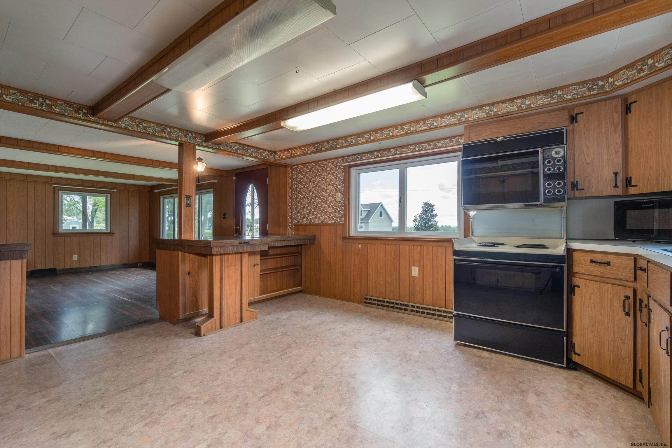 197 Ridge Road Amsterdam, NY 12010 - Photo 8 of 28 Photo 8