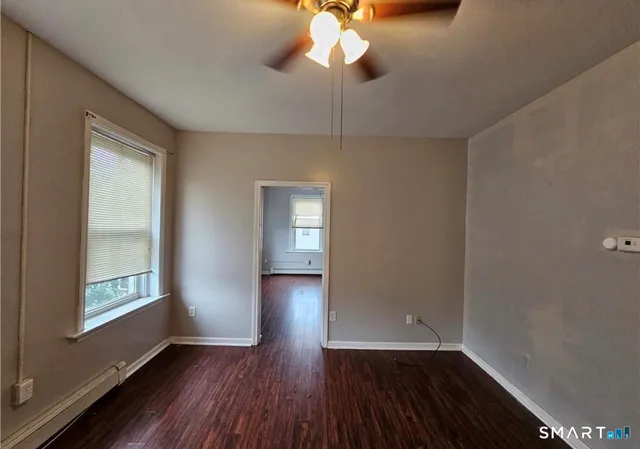 $3,000 | 417 East Main Street, Unit 6, Bridgeport, CT 06608