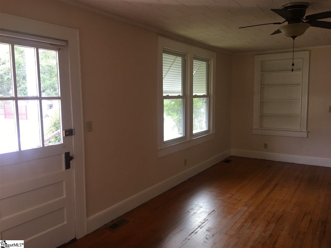 100 Jackson Street Clinton, SC 29325 - Photo 14 of 28 Gallery Image 14