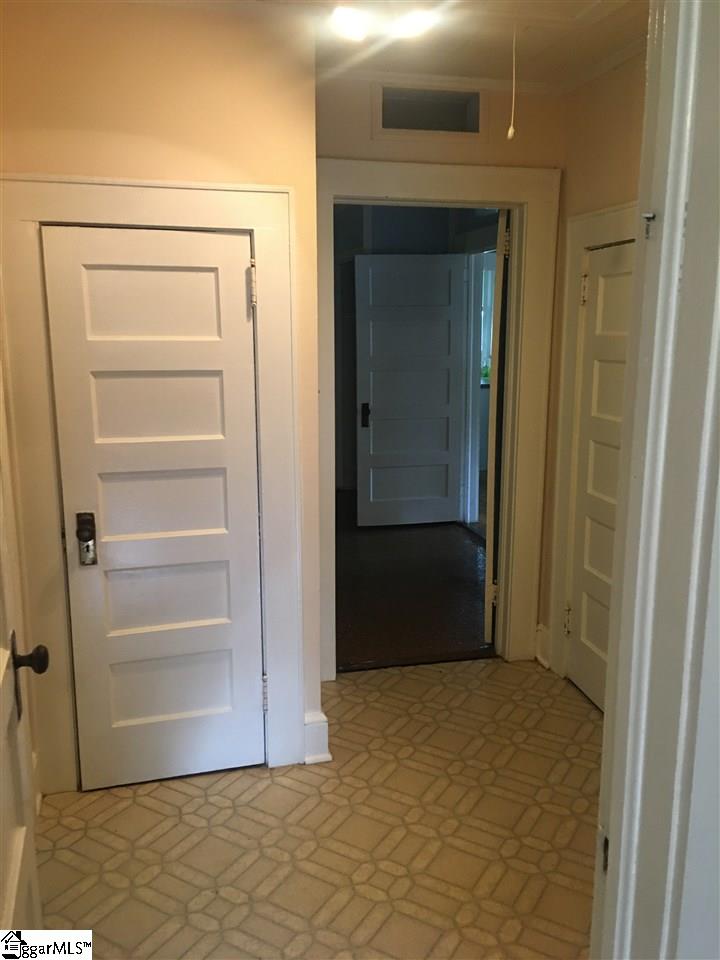 100 Jackson Street Clinton, SC 29325 - Photo 21 of 28 Gallery Image 21