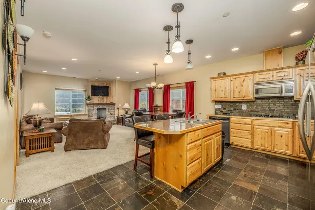 $320,000 | 308 Ohio Avenue, Unit 105, Kellogg, ID 83837