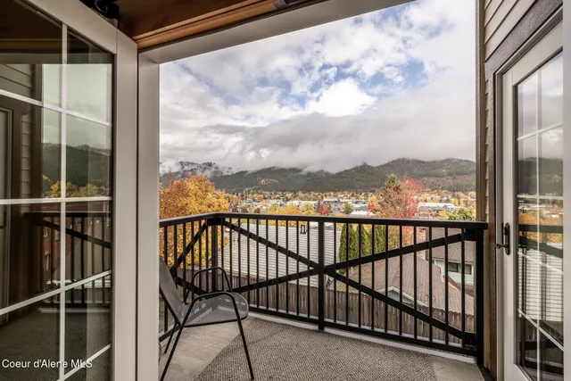 $320,000 | 308 Ohio Avenue, Unit 105, Kellogg, ID 83837