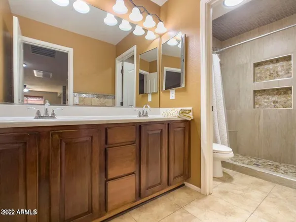 $4,250 | 2406 West Sienna Bouquet Place, Phoenix, AZ 85085