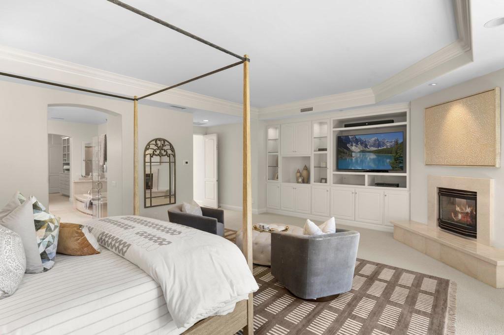 3331 Wildflower Valley Drive Encinitas, CA 92024 - Photo 7 of 26 Primary Bedroom