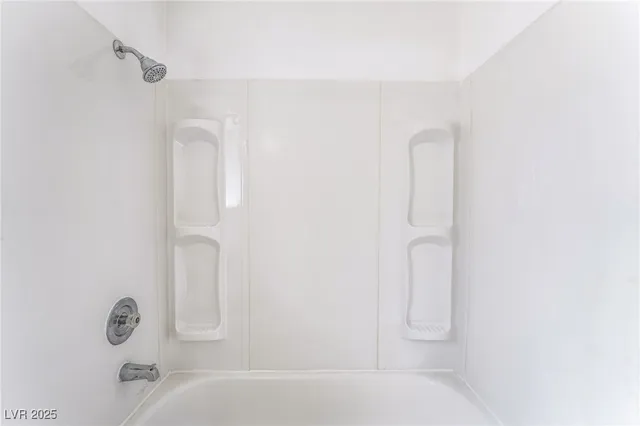 $369,900 | 2528 Cherrywood Street, Las Vegas, NV 89108