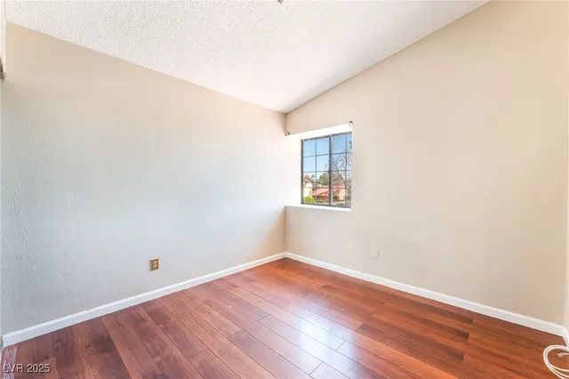 $369,900 | 2528 Cherrywood Street, Las Vegas, NV 89108